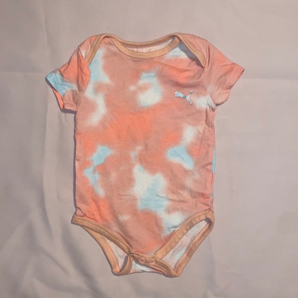 Puma Tie-Dye Onesie, 6-9 Months - Picture 1 of 3